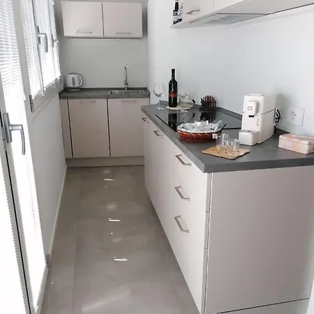 Porta San Paolo House Aparthotel